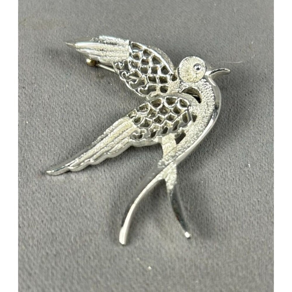 Vintage Sarah Coventry Dove Brooch Pin Silver Tone Dove Bird - Signed